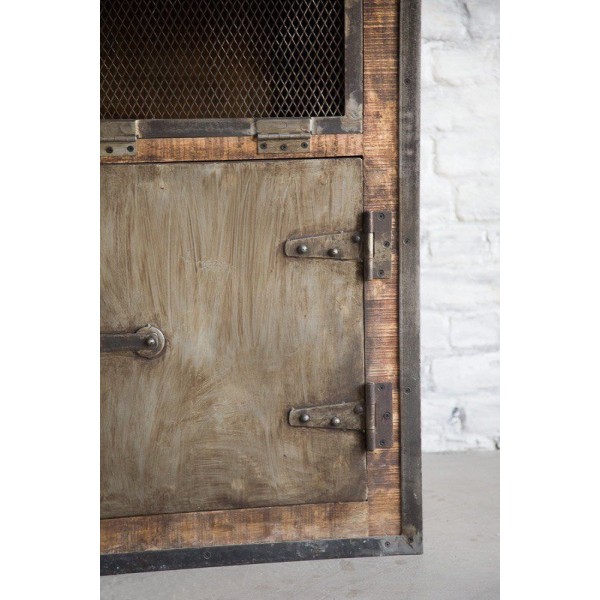 Buffet industriel à portes finition antique