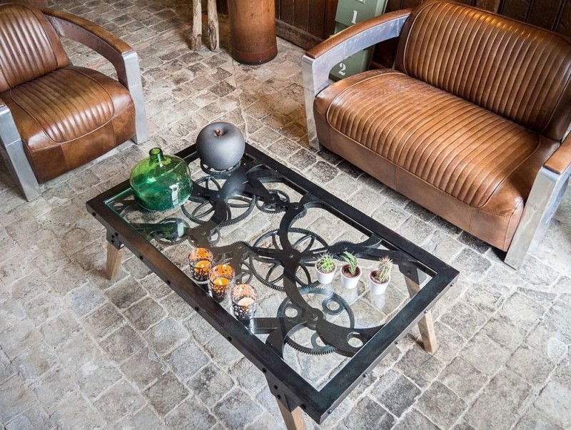 Table basse industrielle à engrenages