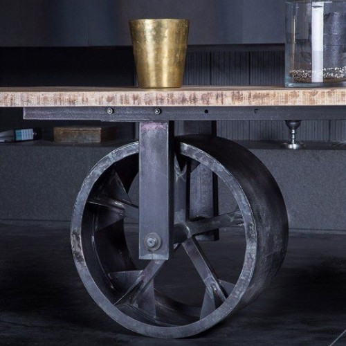 Table industrielle rouleau compresseur