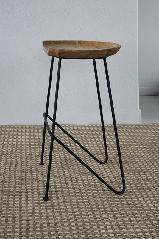 Tabouret haut en acier et bois
