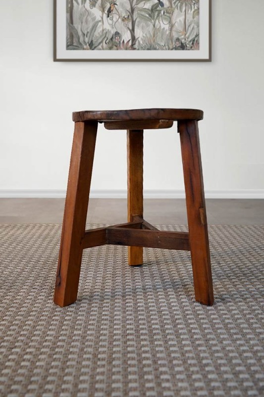 Tabouret en bois recyclé ancien - Reborn