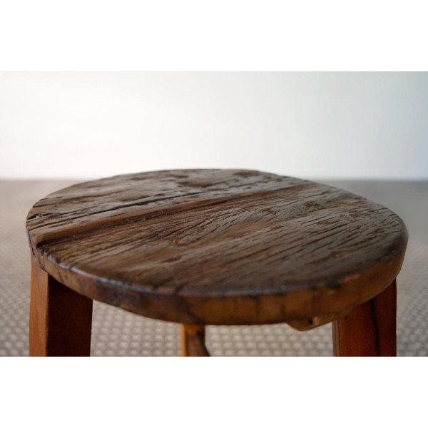 Tabouret en bois recyclé ancien - Reborn
