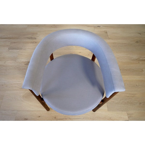Chaise en bois et tissu - Elegance
