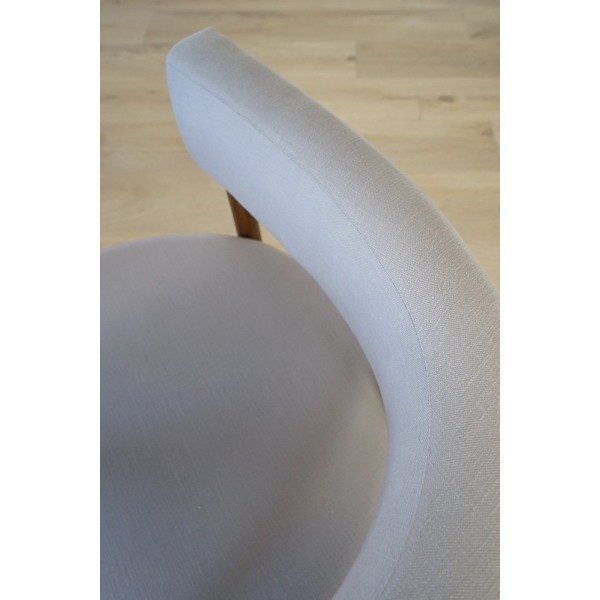 Chaise en bois et tissu - Elegance