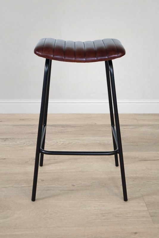 Tabouret haut en cuir naturel et métal