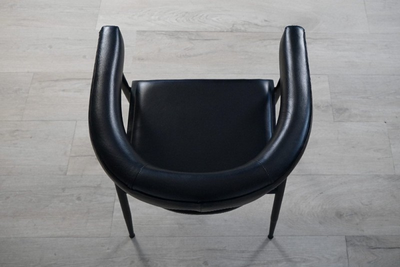 Chaise vintage en cuir noir  - Kensington