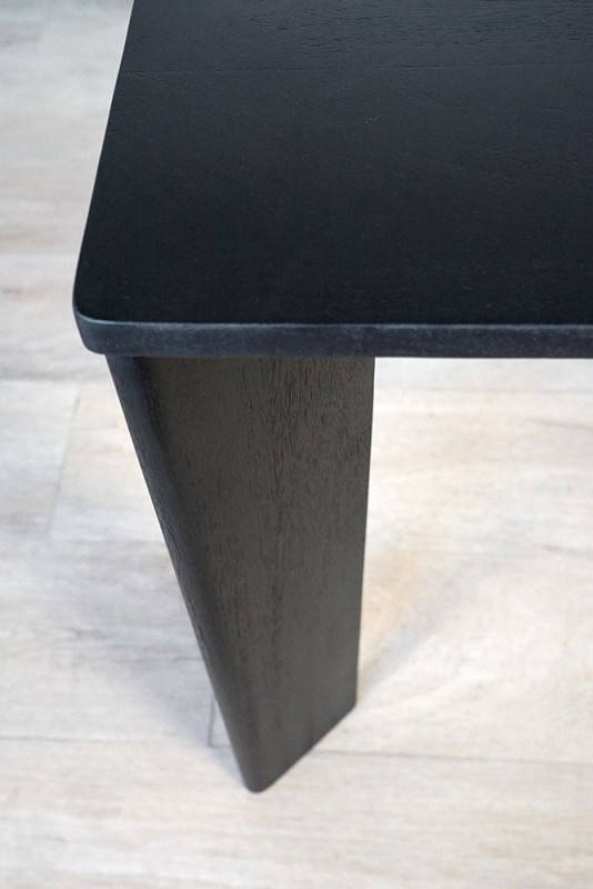 Table à manger en bois massif - Selena