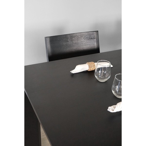 Table à manger en bois massif - Selena