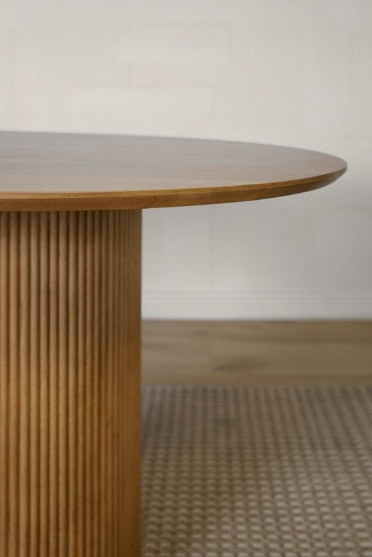Table en bois massif - Thanais
