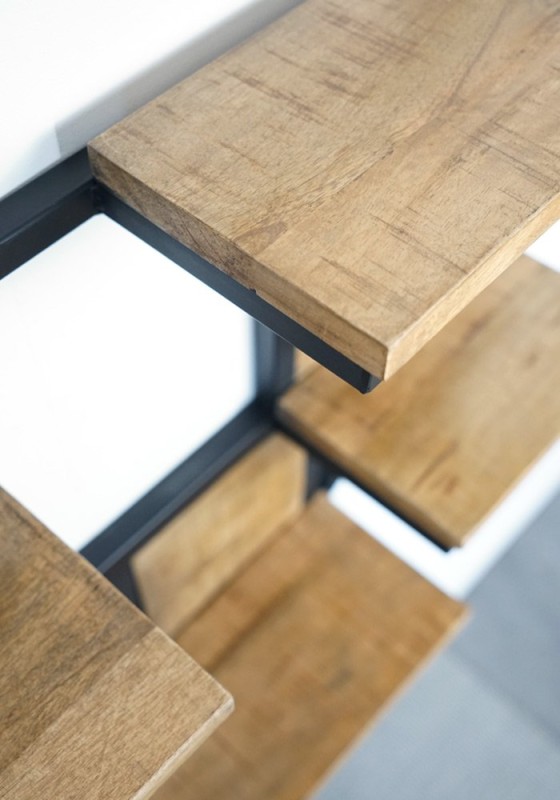 Etagère ronde industrielle en métal et bois