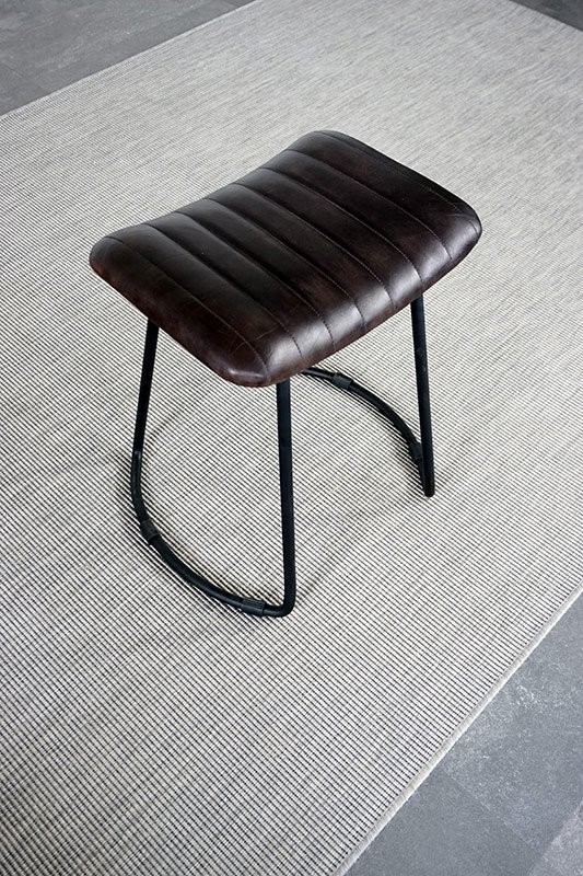 Tabouret d’appoint cuir noir - Scrambler