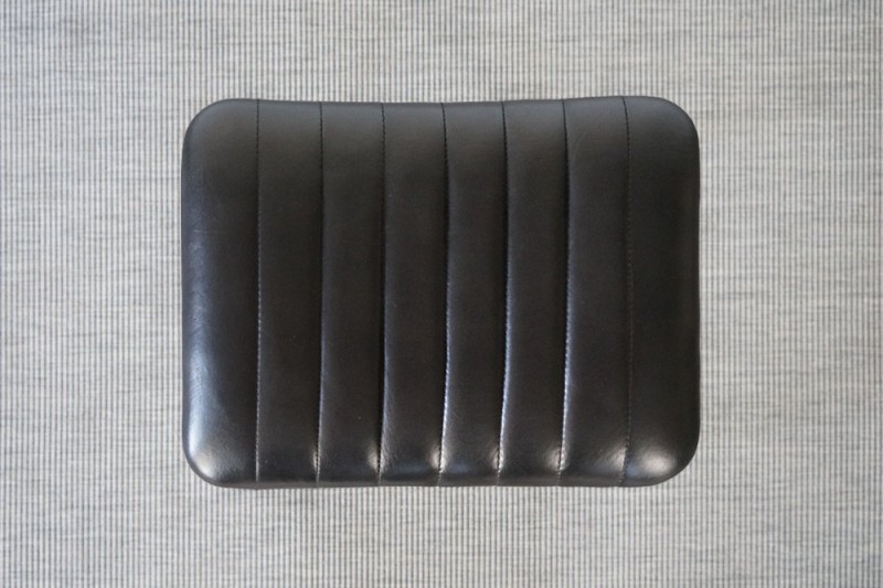 Tabouret d’appoint cuir noir - Scrambler