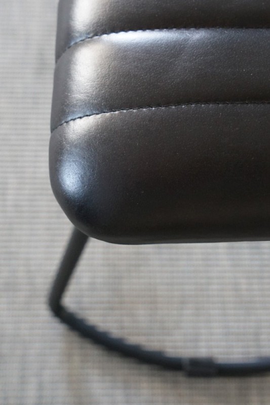 Tabouret d’appoint cuir noir - Scrambler