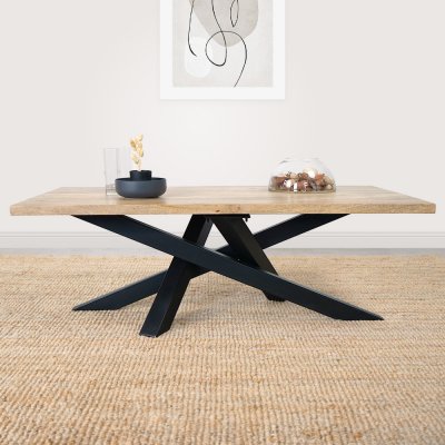 Table basse Mikado avec plateau rectangulaire en bois massif