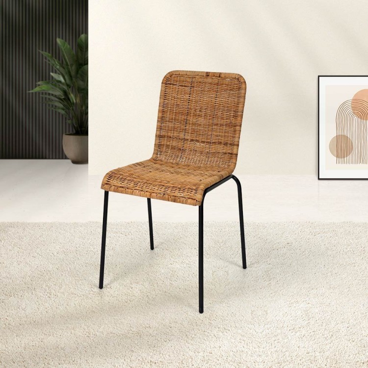 Chaise en rotin naturel et pieds en metal noir - Ananda