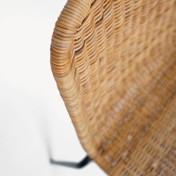 Chaise en rotin naturel et pieds en metal noir - Ananda